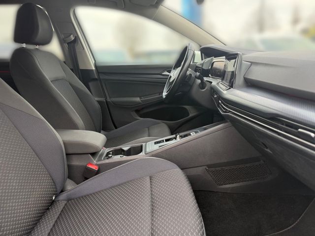 Golf 8 VIII United 2.0 TDI AHK-klappbar Navi ACC