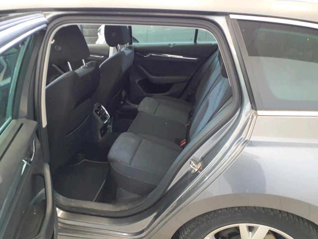 Skoda Octavia Combi 1.5 TSI Style Matrix|HuD|AHZV|ACC|