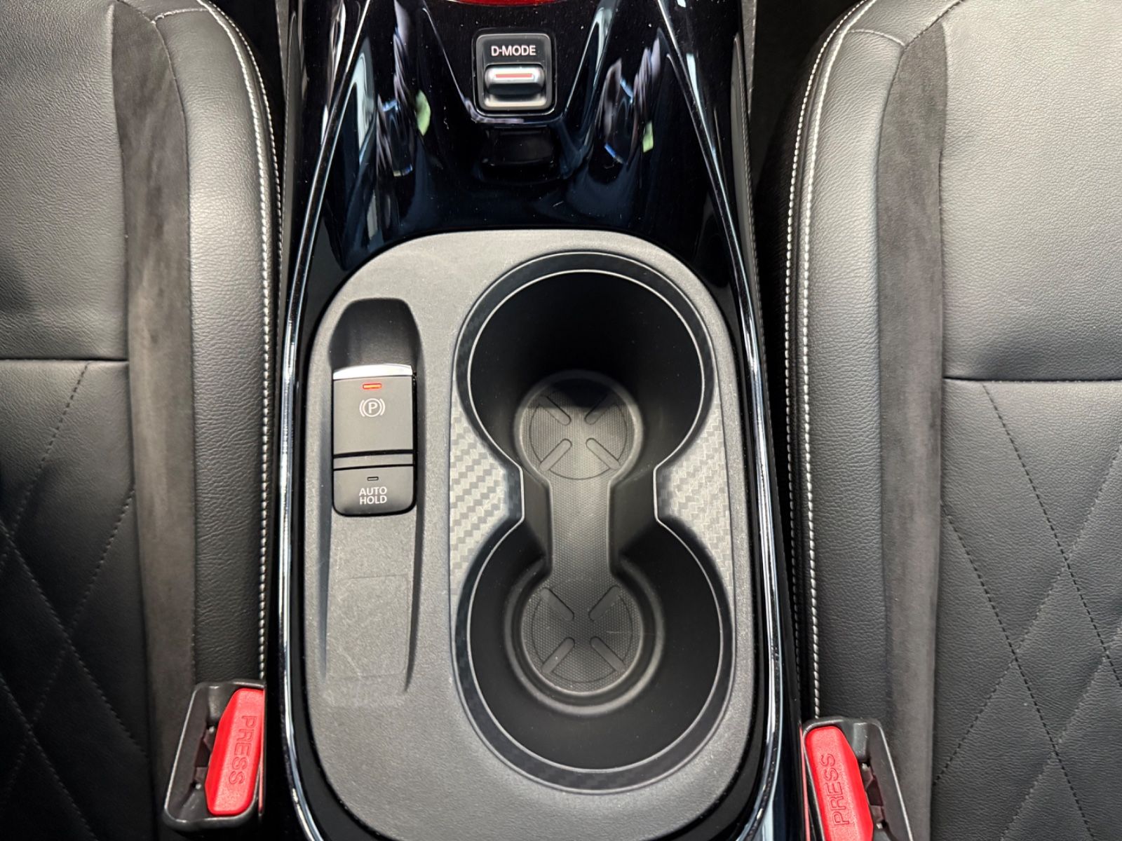 Fahrzeugabbildung Nissan Juke N-Design Autom. 360° Kam., teilaut. Fahren