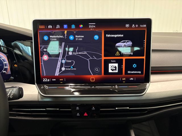 Golf VIII Variant Life 1.5 eTSI DSG LED ACC