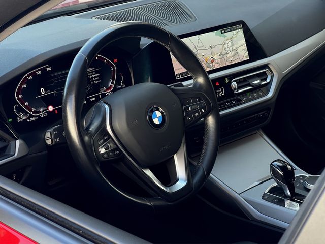 Foto Nummer 7: BMW 320d xDrive