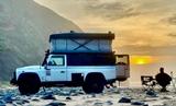 Land Rover Defender 110 Td4 Station Wagon SE camping Ex-TEC - silberne Land Rover Defender