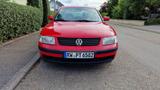 Volkswagen Passat 1.8 Auto Basis - Volkswagen Passat aus 1998