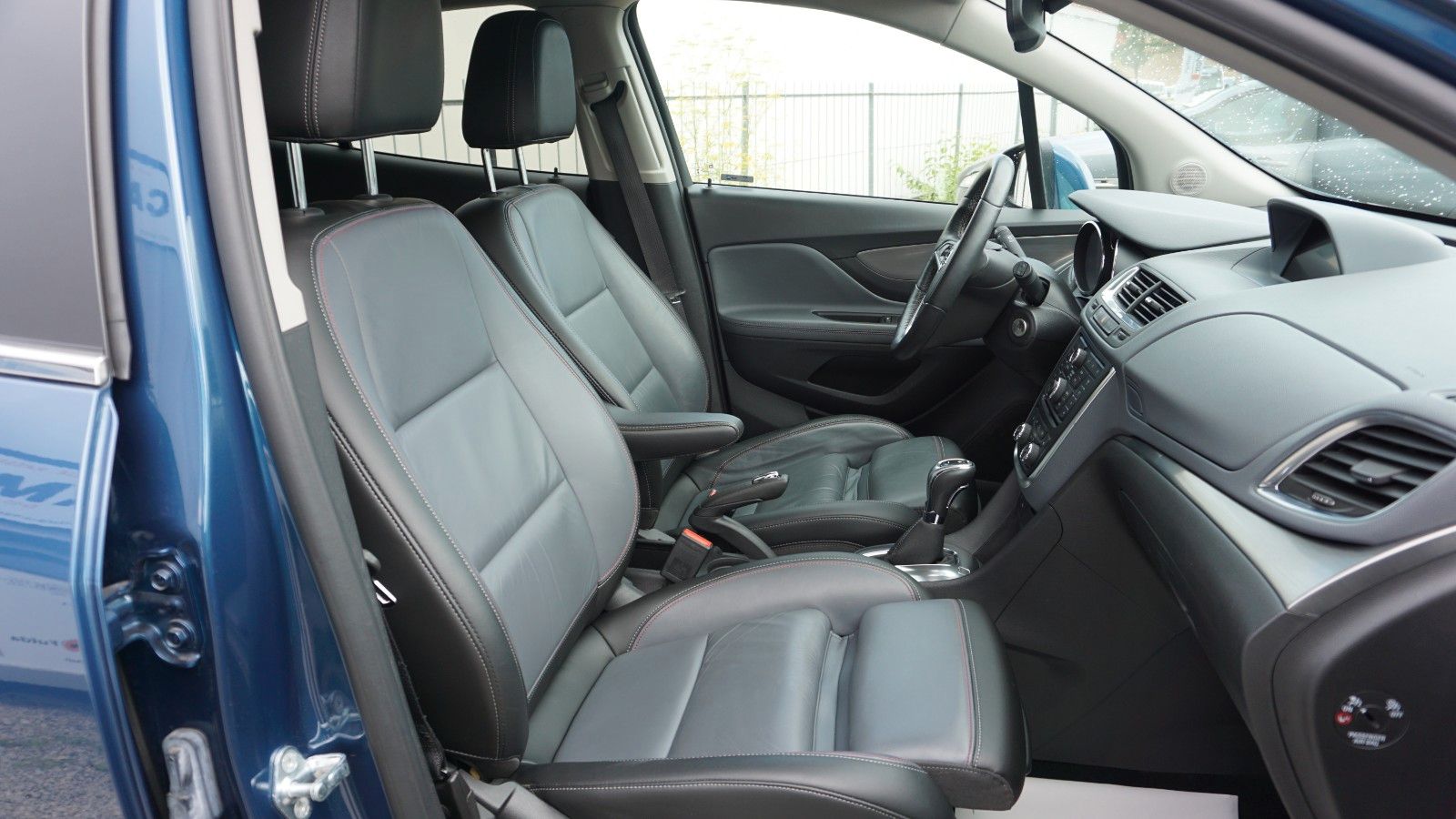 Fahrzeugabbildung Opel Mokka Innovation,Leder,Navi,GSD,Xenon,SHZ,Kamera