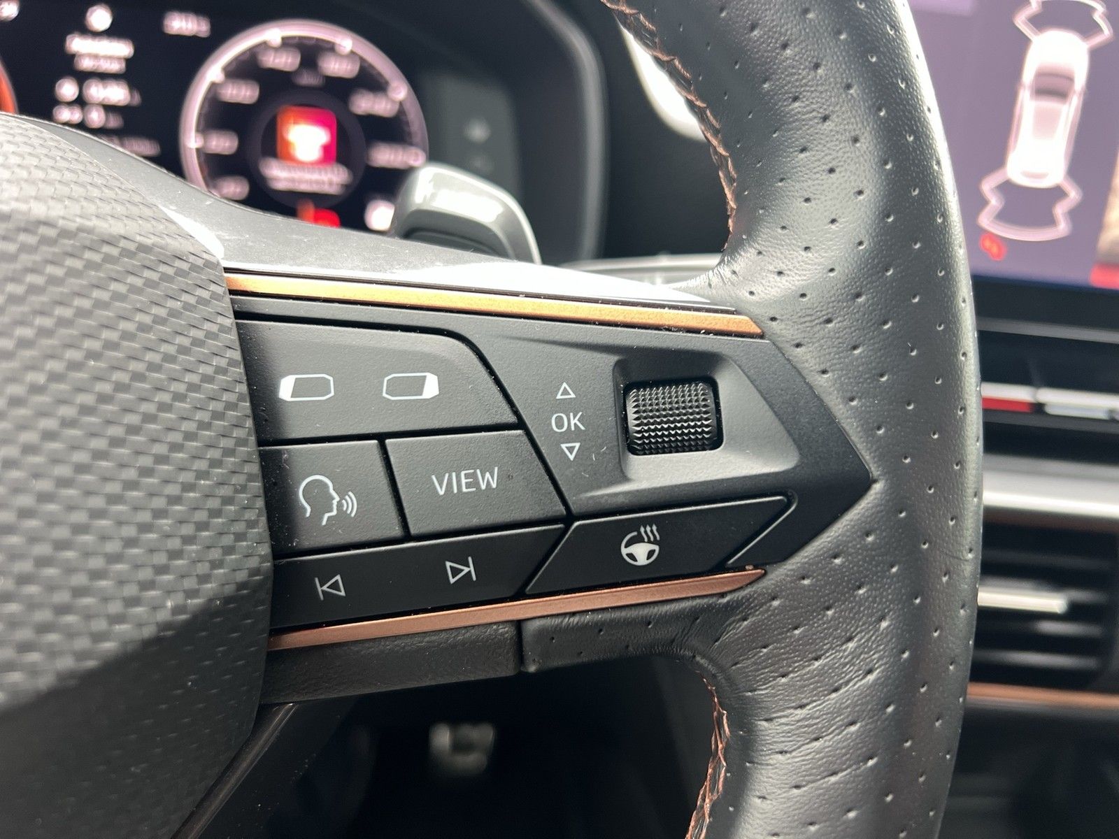 Fahrzeugabbildung CUPRA Leon TSI VZ DSG LED Navi RFK SHZ