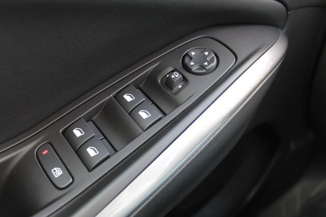 Fahrzeugabbildung Opel Grandland 1.2 Turbo Enjoy 360,KlimaA,LED,Navi,LM