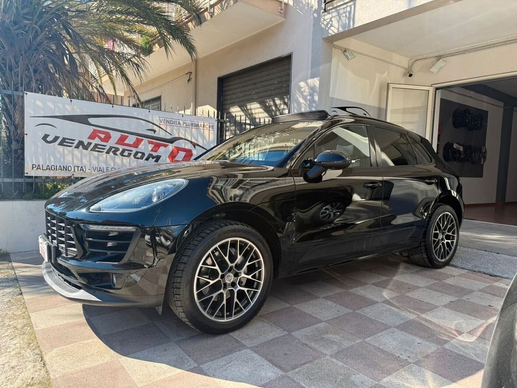 Image of Porsche Macan