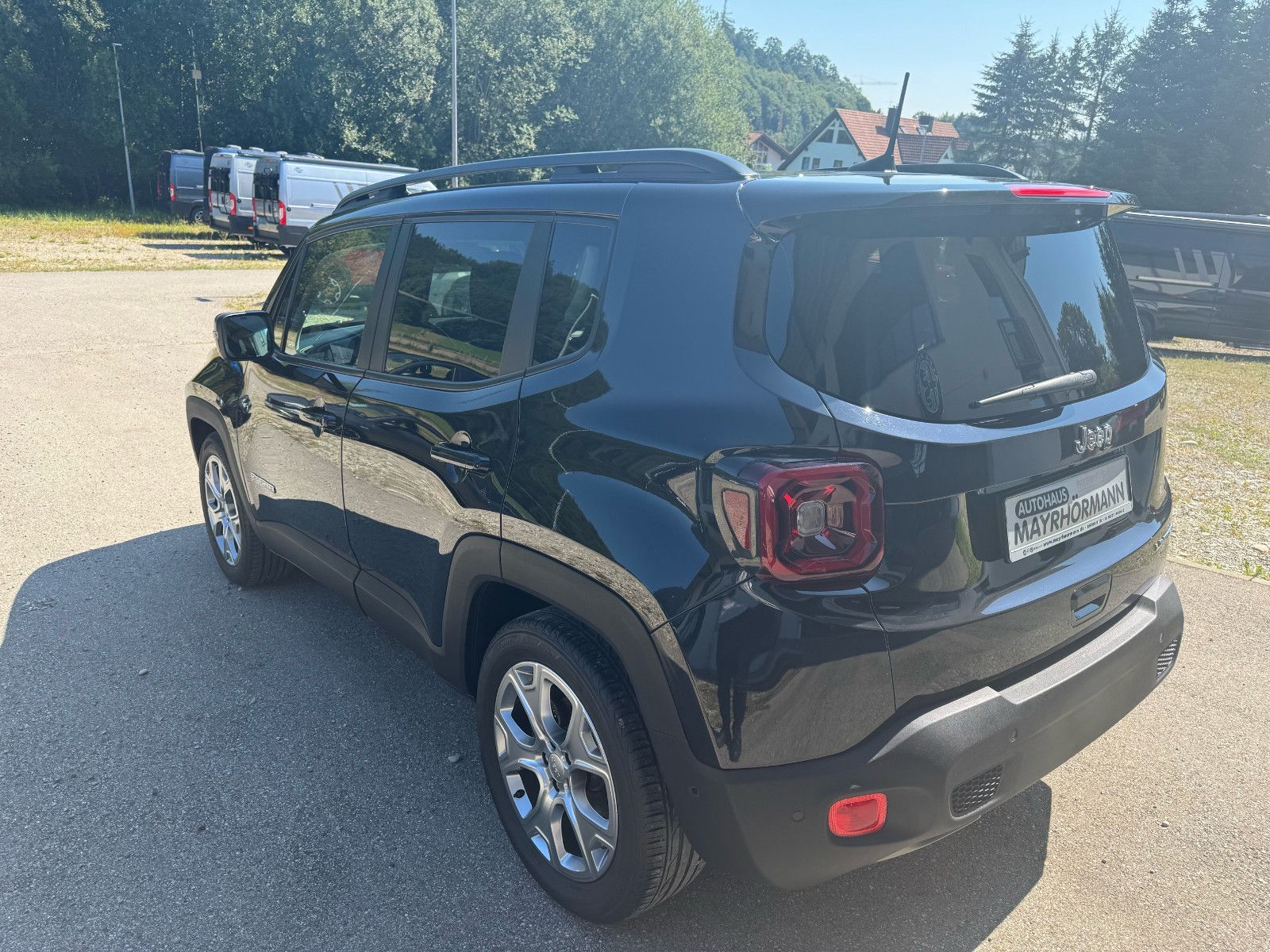 Fahrzeugabbildung Jeep Renegade Limited FWD