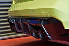 Fahrzeugabbildung BMW M4 Coupé Competition M Race Track Paket h/k