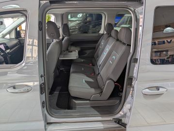 Ford Grand Tourneo Connect Active