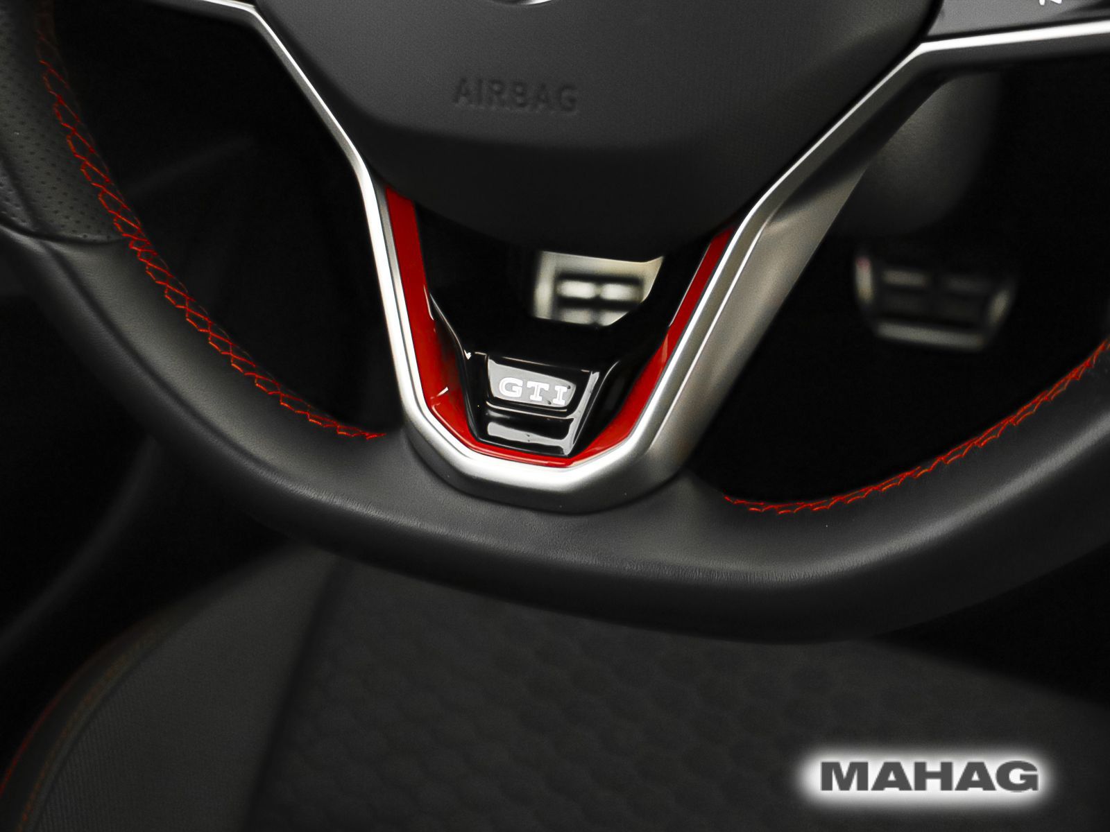 Volkswagen Golf VIII GTI Clubsport 2.0 TSI LED+ Navi ParkPi foto 25
