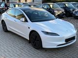 Tesla MODEL 3*HIGHLAND*RWD*MWST*1.HAND - Tesla Model 3 in Hamburg