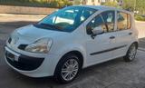 Renault Modus 1.2 16V Dynamique - weiße Renault Modus