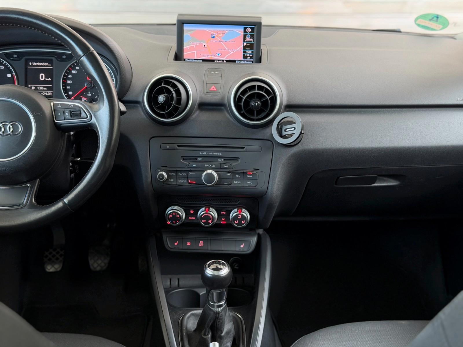 Audi A1 attraction*Navi*SHZ*PDC*Tempomat*