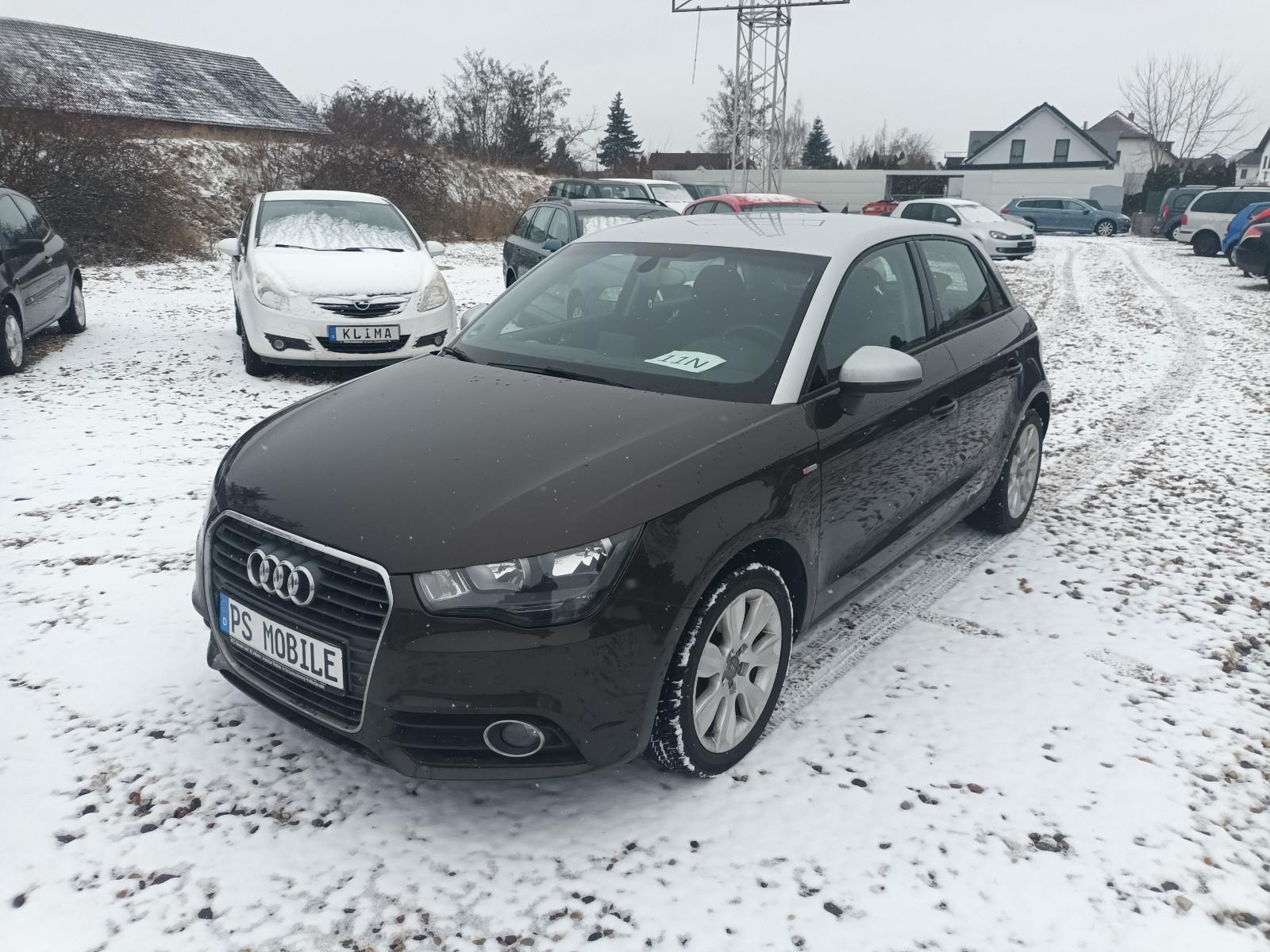 Audi A1 Sportback, SR + WR, S-Line, Tüv Neu !!!