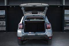 DACIA Duster II 1.3 TCe Extreme 2WD*EDC*Navi*LED*RFK*