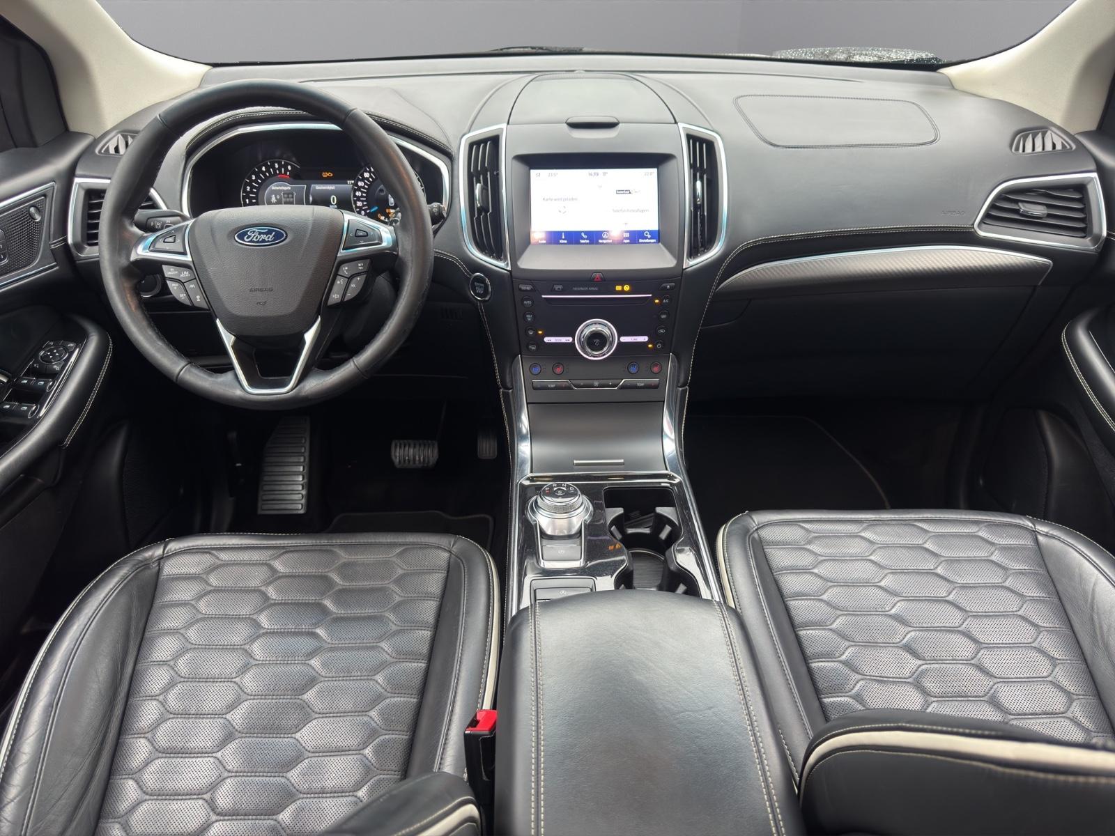 Ford Edge Vignale 4x4 Kamera Leder LED Pano Spurhalte