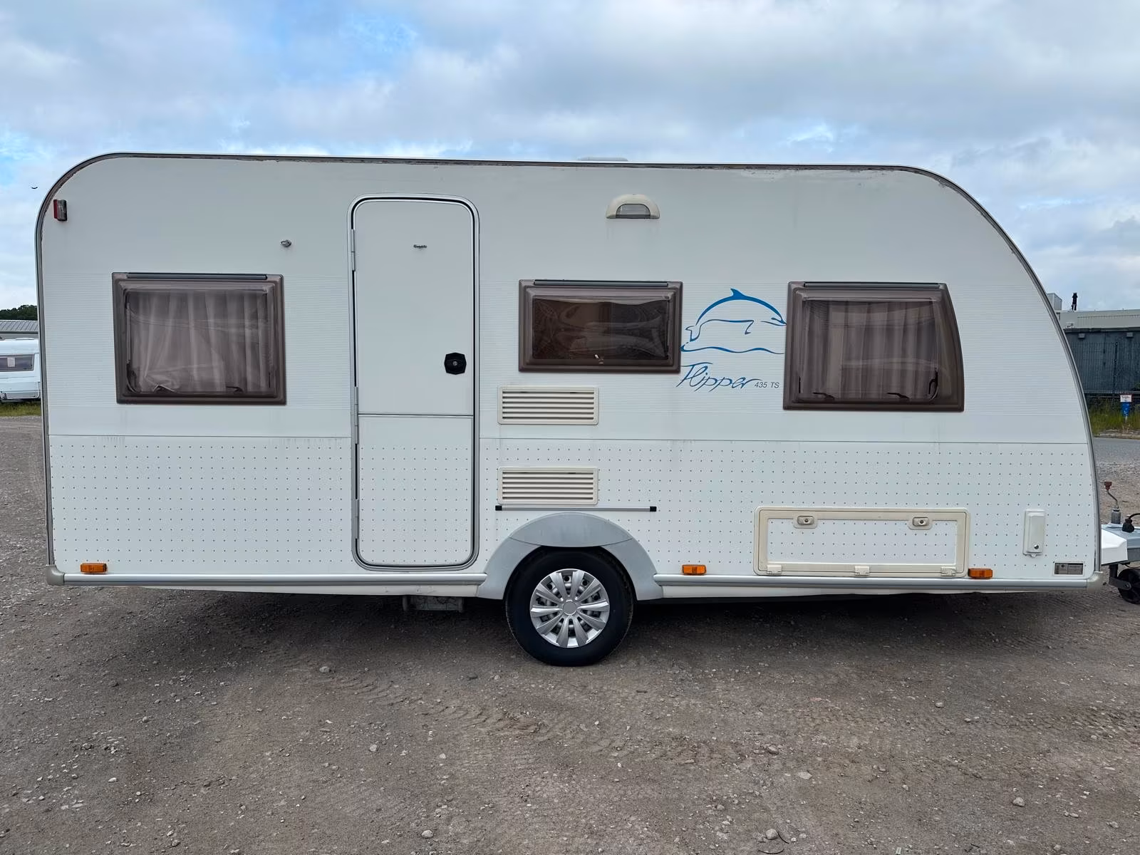 Bürstner 435 TS Flipper FESTBETT VORZELT KLIMA 1350 KG