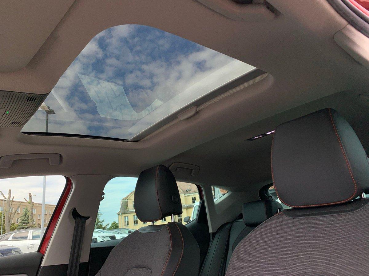 Seat Leon FR 1.5 TSI PANO+SHZ+PDC+FULL-LINK+LED+ACC