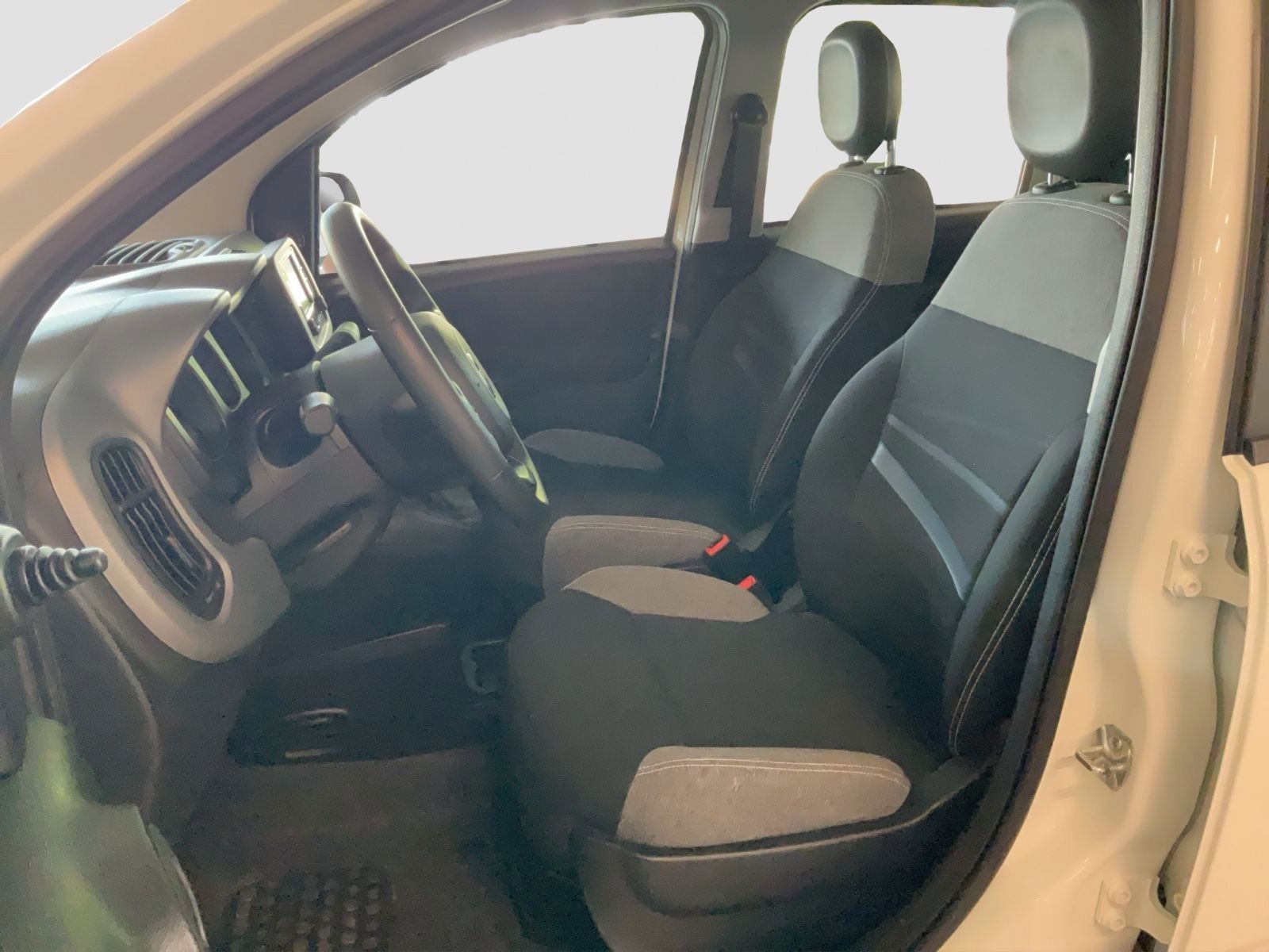 Fahrzeugabbildung Fiat Panda 1.0 GSE Hybrid + Techpaket