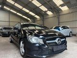 Mercedes-Benz CLA 220 Shooting Brake CDI / d /Panorama - Mercedes-Benz CLA 220 in Bochum