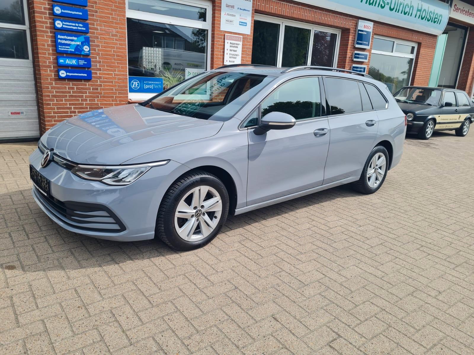Volkswagen Golf VIII Variant Life