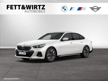 BMW Leasingangebot: BMW 520d xDrive M Sport|AHK|Pano|20"LMR|Autobahnass.