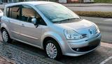 Renault grand Modus - Renault Grand Modus mit Benzin-Antrieb: Automatik