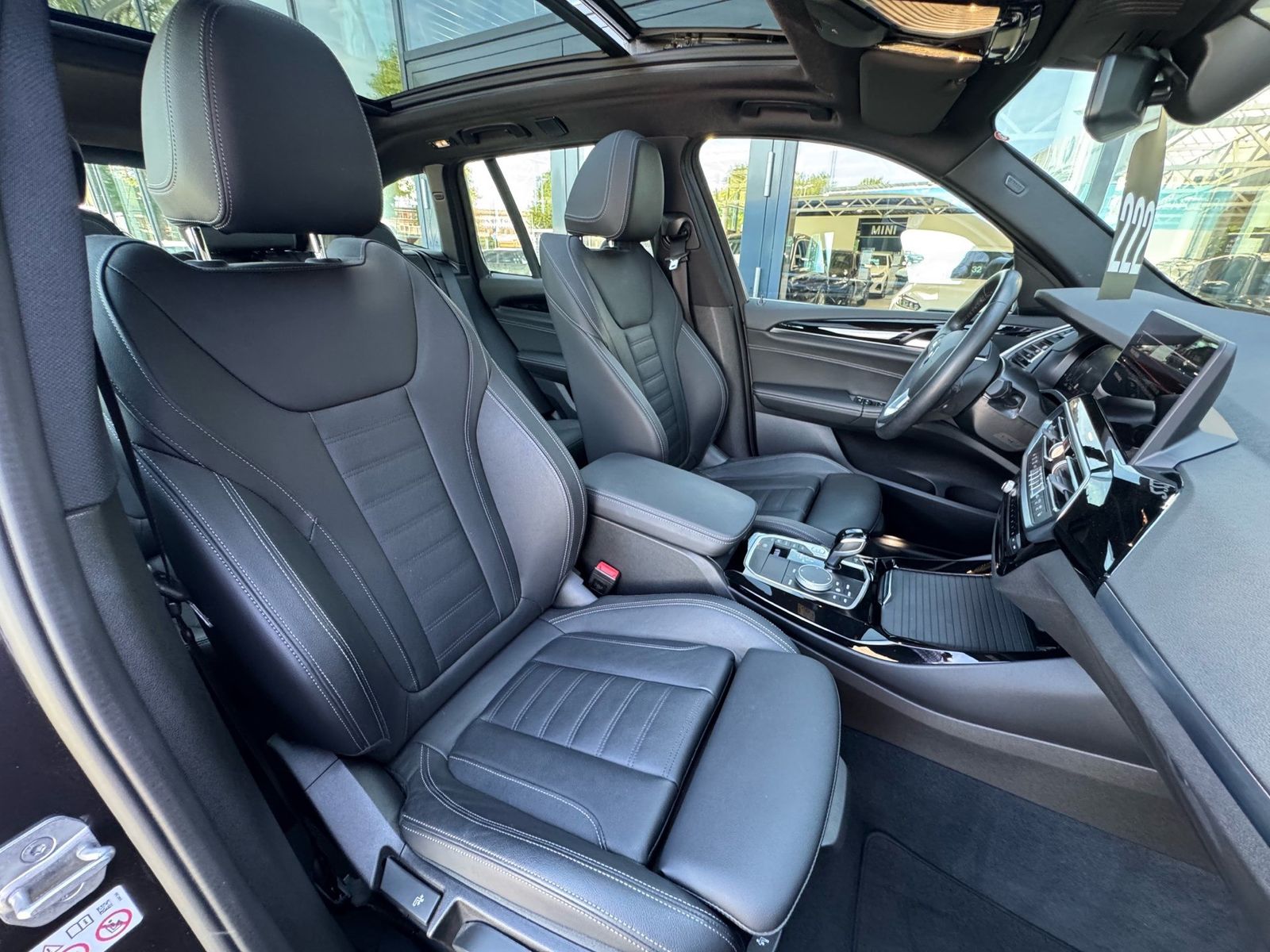 BMW X3 xDrive30e Sportsitz HuD Pano LASER RFK DA 19 foto 7
