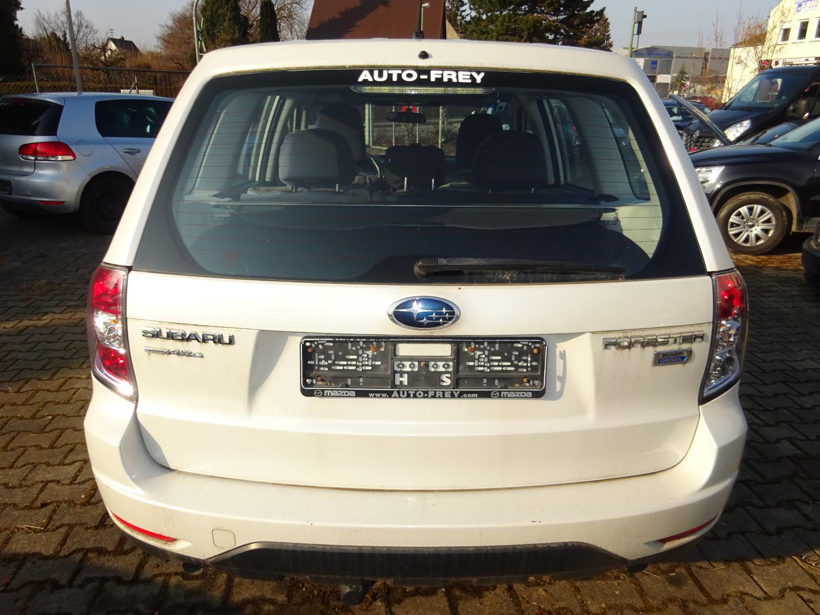 Subaru Forester 2012 — photo 5