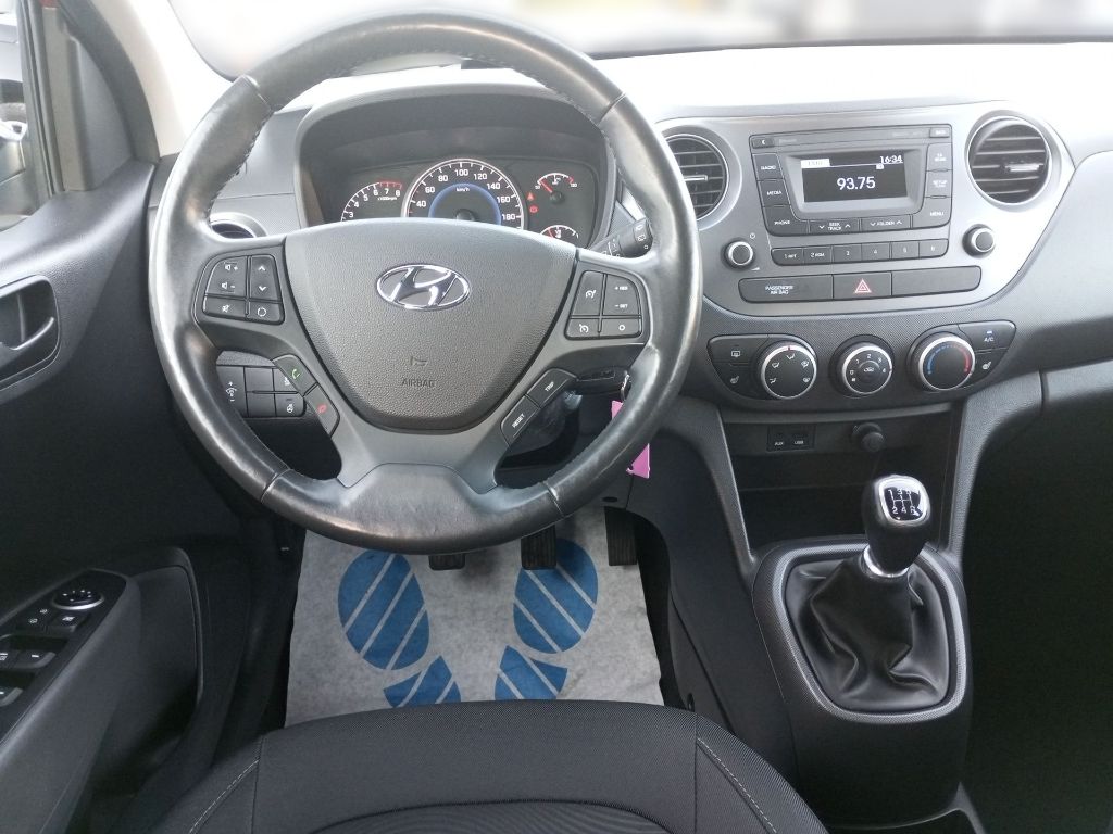 Fahrzeugabbildung Hyundai i10 1.2 YES!