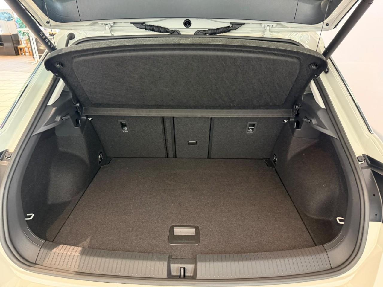Volkswagen T-Roc 1.5TSI Style DSG Navi RFK ACC APP Klima, миниатюра 4
