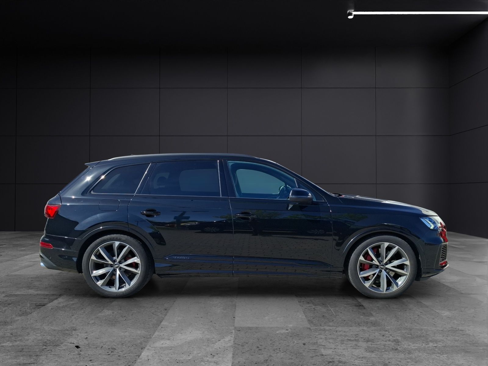 Fahrzeugabbildung Audi SQ7 4.0 TFSI comp. plus Matrix Standhzg Navi Luf