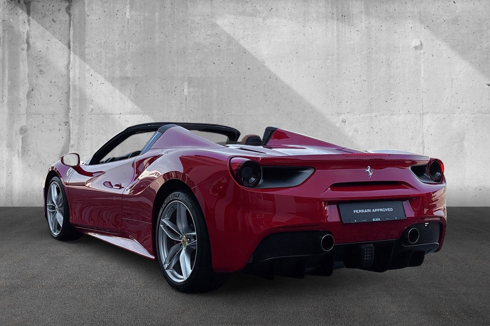 Fahrzeugabbildung Ferrari 488 Spider*Carbon*LED*Beifahrerdisplay*Dt. Auto*