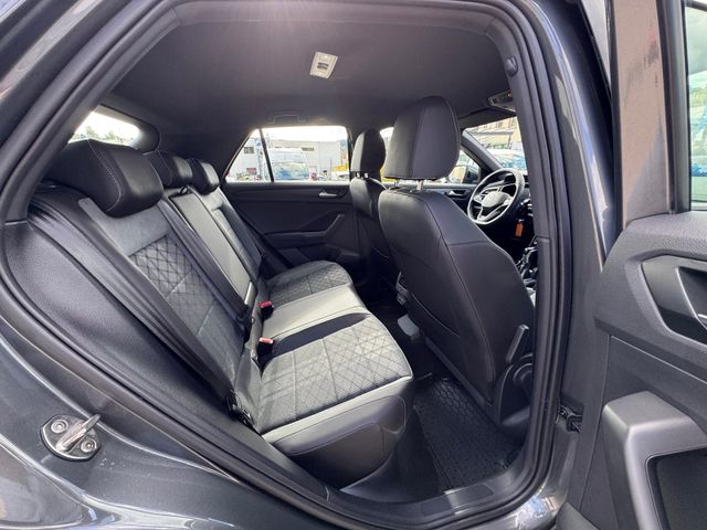 T-Roc 1.5 TSI DSG R-Line AHK/ACC/NAV/LED/FLA/PDC
