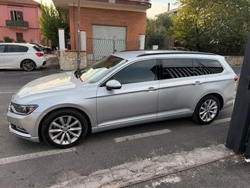Volkswagen Passat Variant - 11