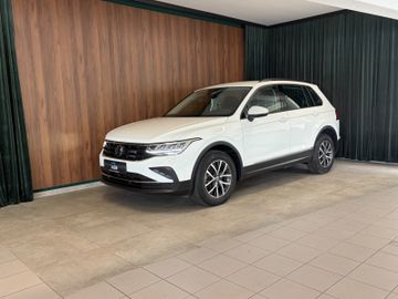 Volkswagen Tiguan - 2