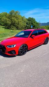 Audi A4 40 TFSI S tronic S line Avant S line