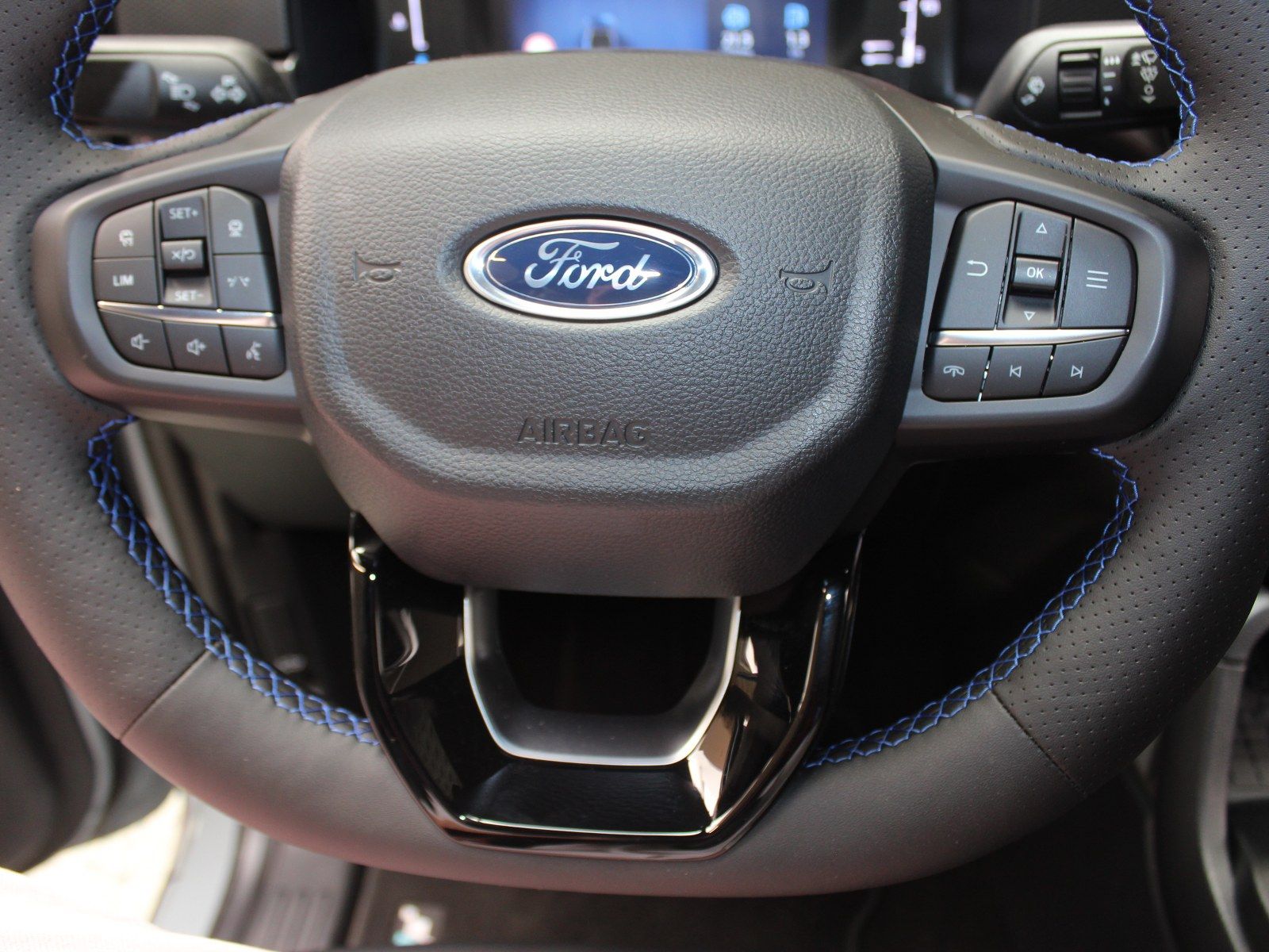 Fahrzeugabbildung Ford Ranger MS-RT e-4WD Doppelkabine