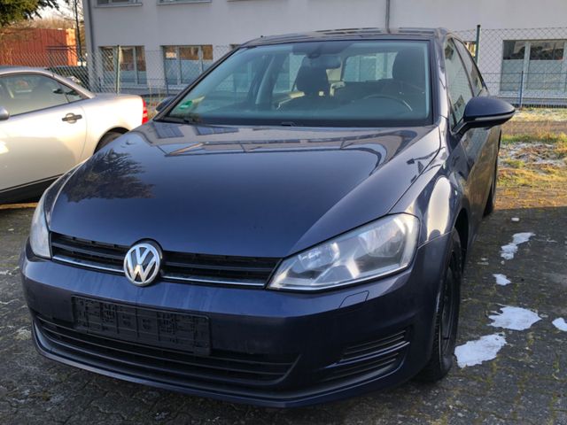 Volkswagen Golf VII 1,6 TDI Lim. Comfortline BMT