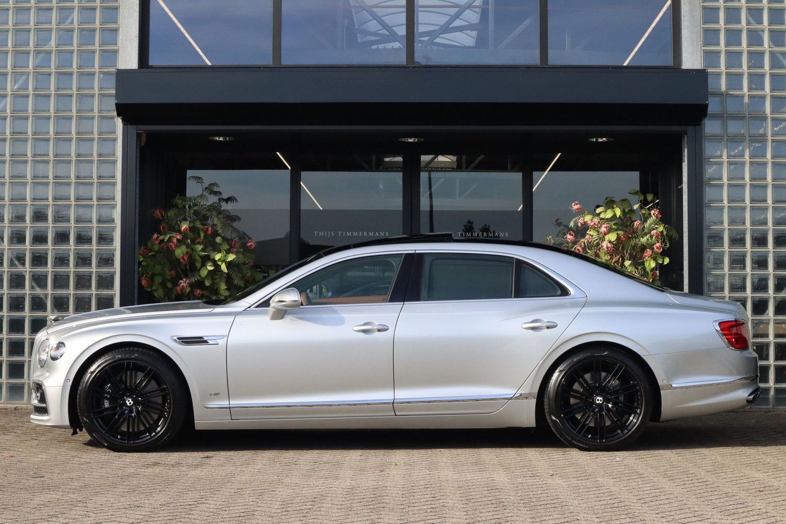 Bentley Flying Spur 4.0 V8 | Achterasbesturing, Massage, imagem 3