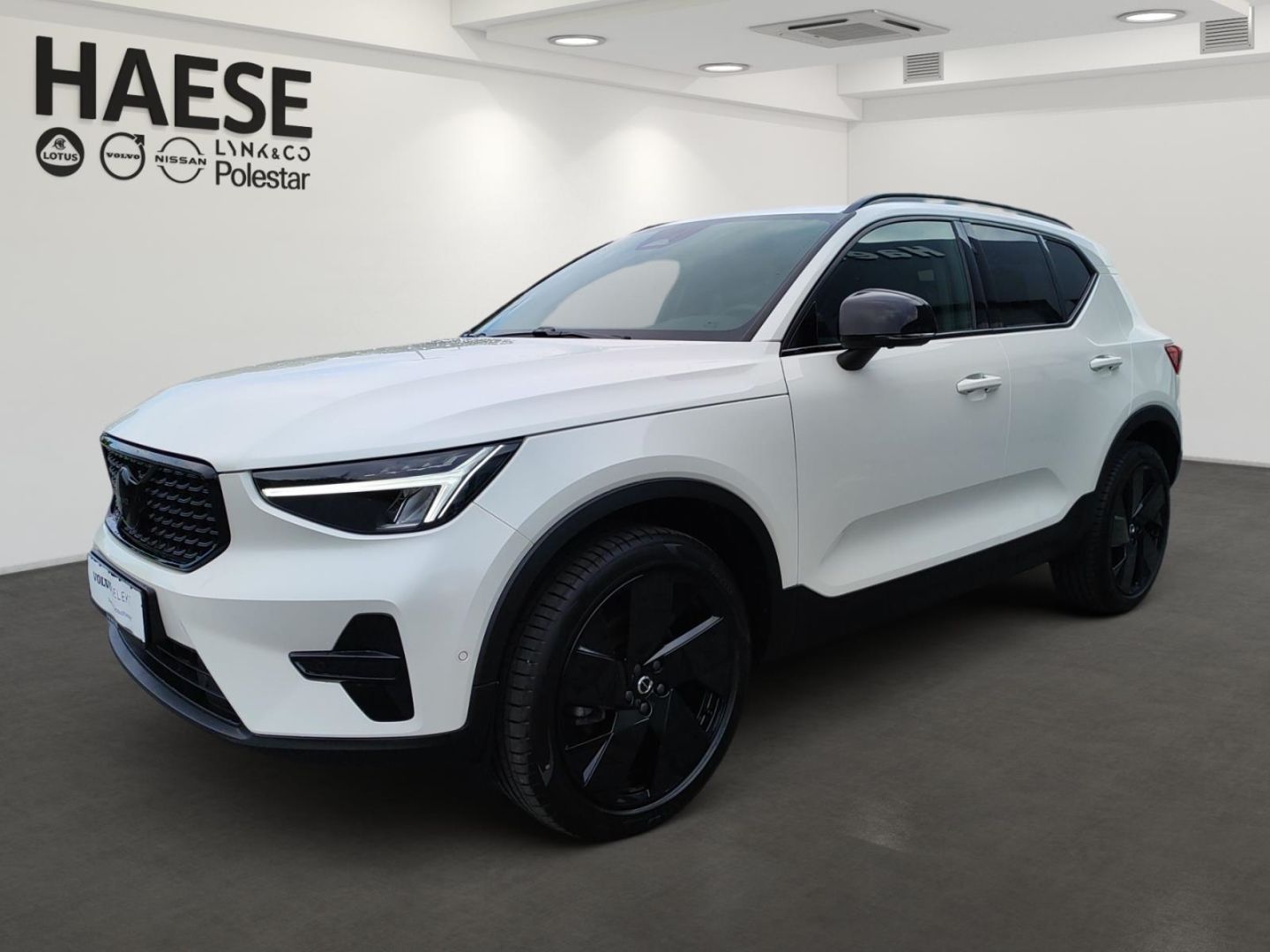 Volvo XC40 B3 Plus Black Edition 2WD StandHZG Digitale foto 1