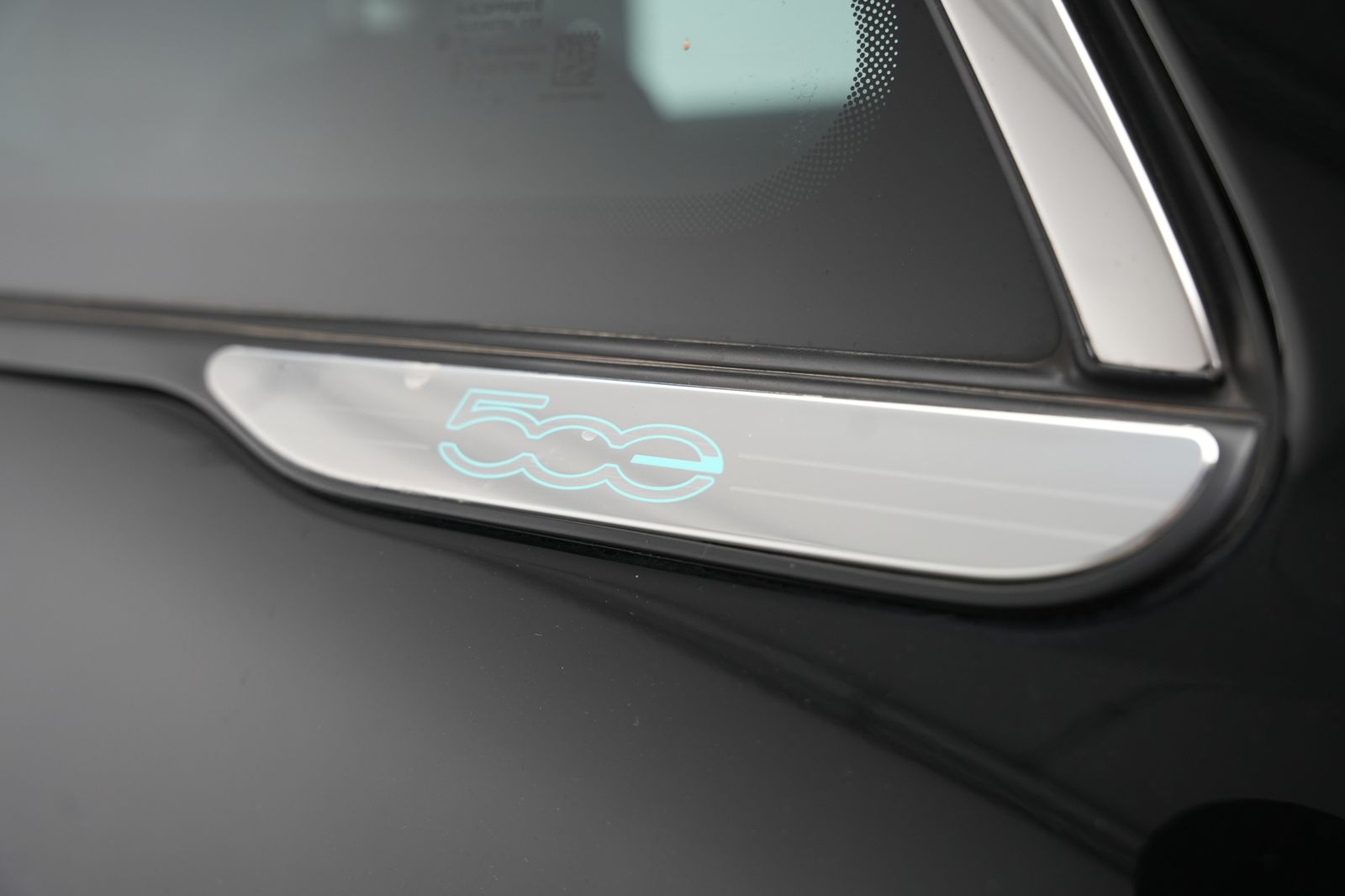 Fahrzeugabbildung Fiat 500 Icon 42 Kwh *Kamera*Navigation*Klima*PDC*