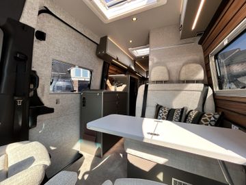 HYMER ERIBA HYMERCAR Grand Canyon S 700 4x4 CLESANA Autarkie AHK VOLL