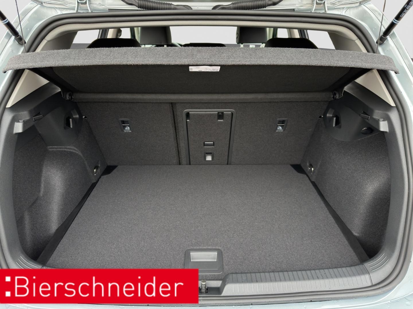 Volkswagen Golf 8 1.5 eTSI DSG Energy KAM ACC DIG COCKP SHZ, миниатюра 21