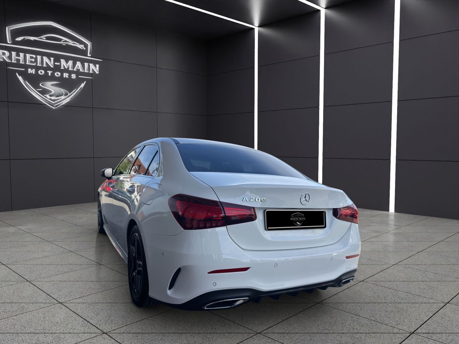 Mercedes-Benz A 200 Lim. AMG Line 12 Monate foto 5
