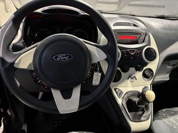 Fotografie 13 des Ford Ka/Ka+ Ka 1.2 Start-Stopp-System Cool & Sound Edition