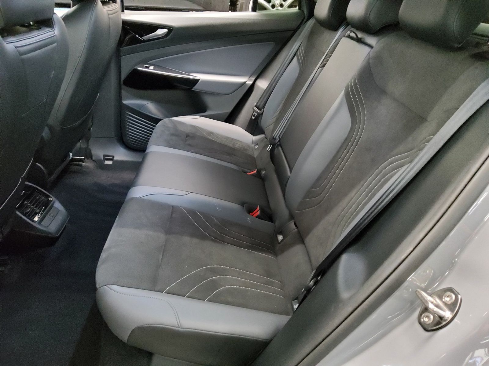 Volkswagen ID.4 Pro T-Leder Navi Matrix HuD AHK SHZ foto 13