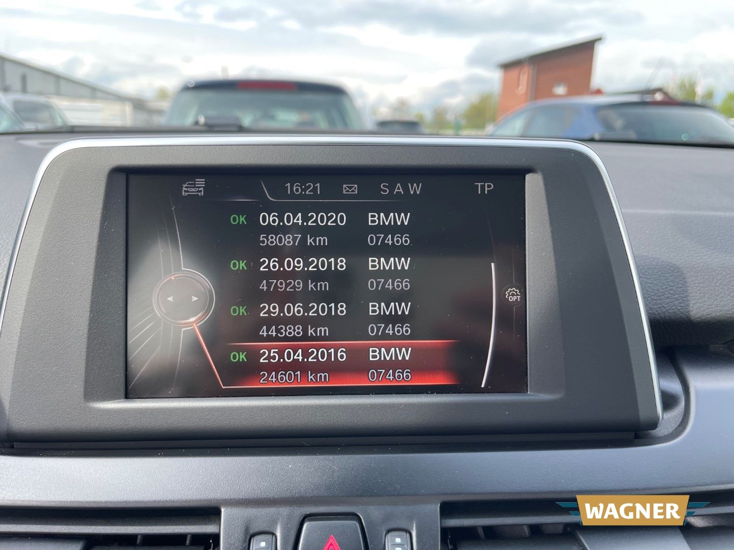 Fahrzeugabbildung BMW 218 Active Tourer d Sitzheizung Klimaautomatik