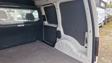 Volkswagen Caddy - 9
